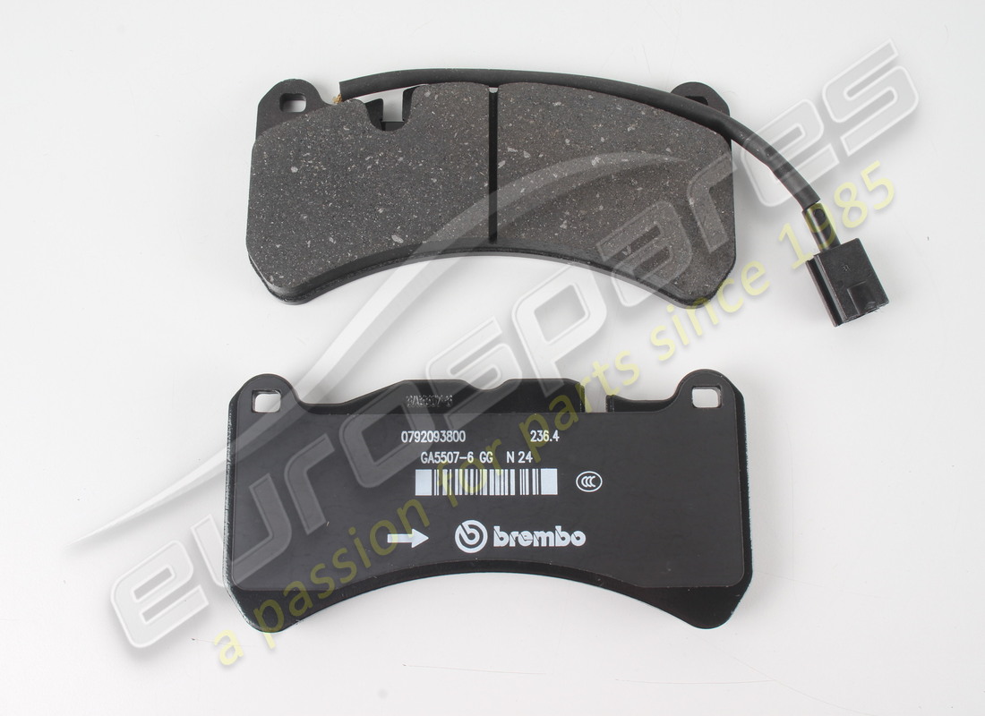 neue maserati vordere pads. teilenummer 673012383 (3)