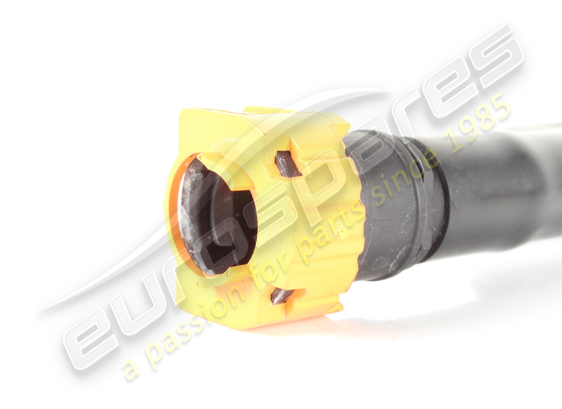 GEBRAUCHTES Ferrari VORGEFORMTES ROHR . TEILENUMMER 742021 (1)