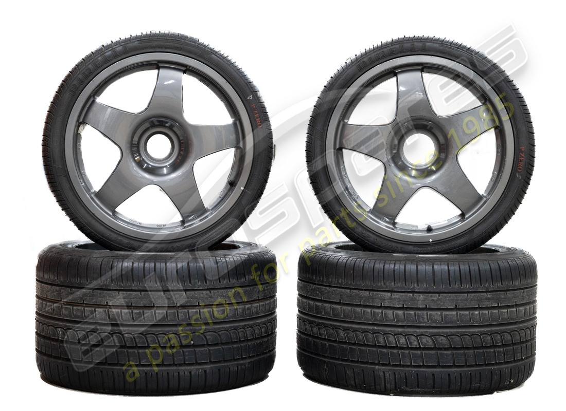 used ferrari speedline lm wheels set 18 inch. part number fwhe058 (1)