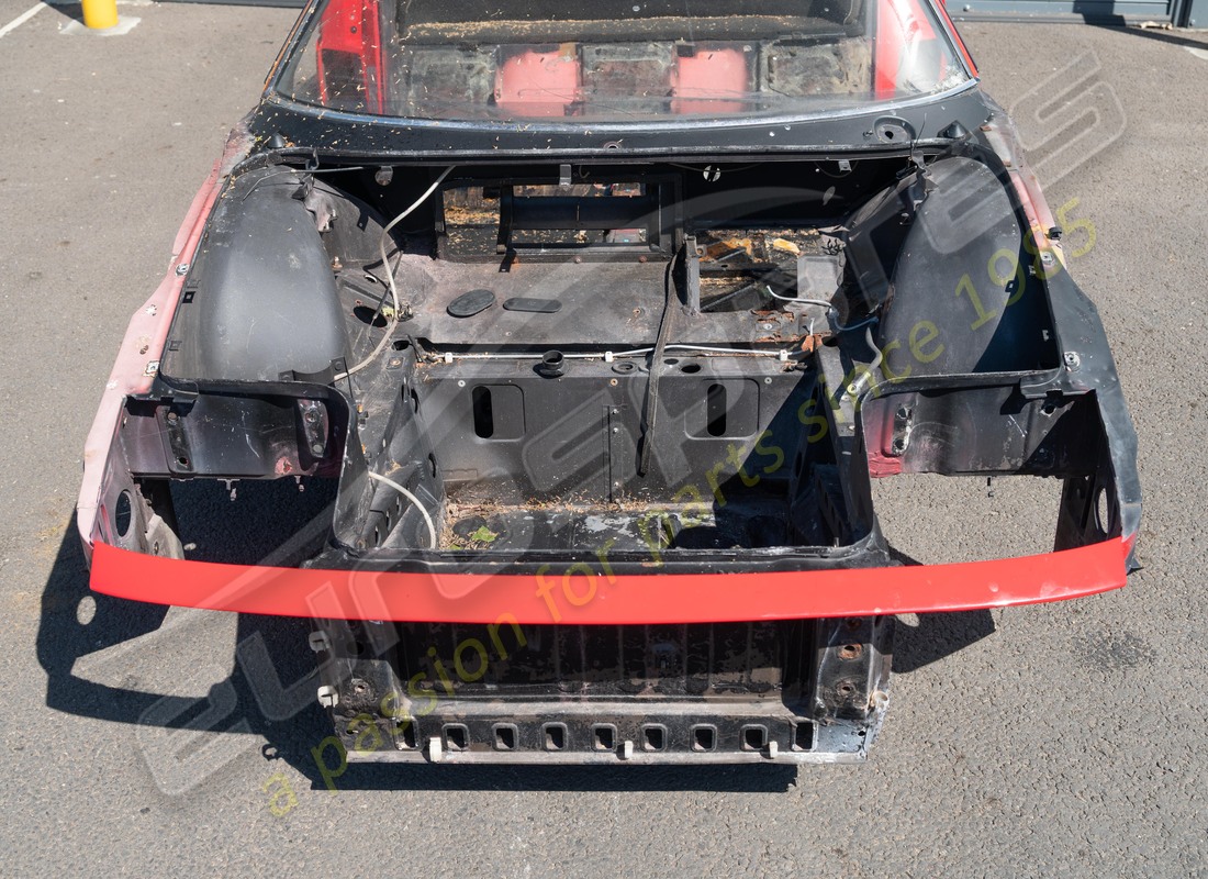 verwendet ferrari ferrari 348 ts-hinterende-baugruppe. teilenummer 62077900 (4)