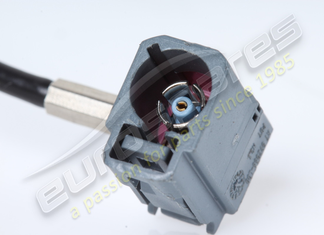 GEBRAUCHTE FERRARI HF-ANTENNE FÜR SVR. TEILENUMMER 824398 (2) gebrauchte ferrari hf-antenne für svr. teilenummer 824398 (2)