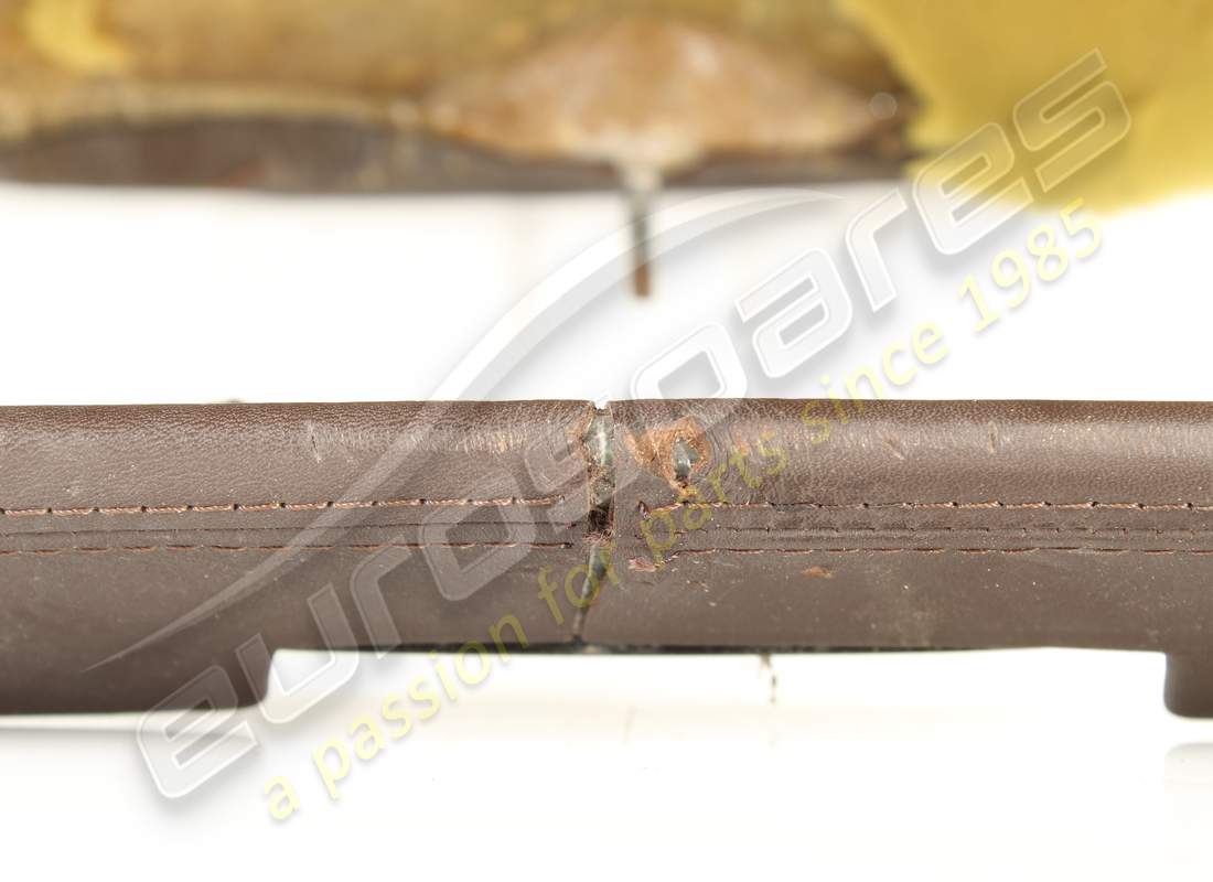 gebrauchte ferrari abdeckung schwarzes leder lhd teilenummer 2577630010 (2)