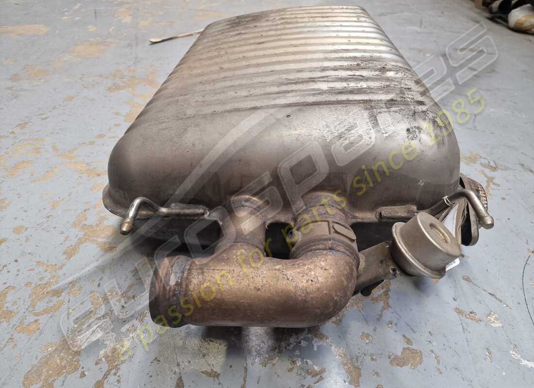 gebrauchte aston martin schalldämpfer- und bypassventilbaugruppe. teilenummer 4g435230fc (5)