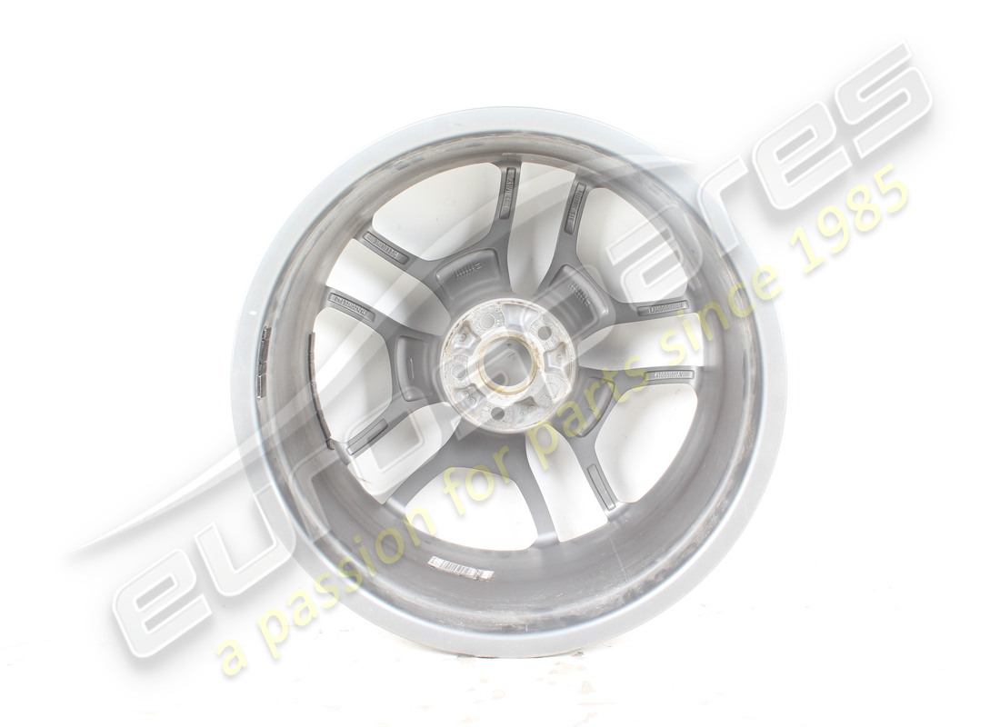 gebrauchtes lamborghini hinterrad. teilenummer 4t0601017a (3)