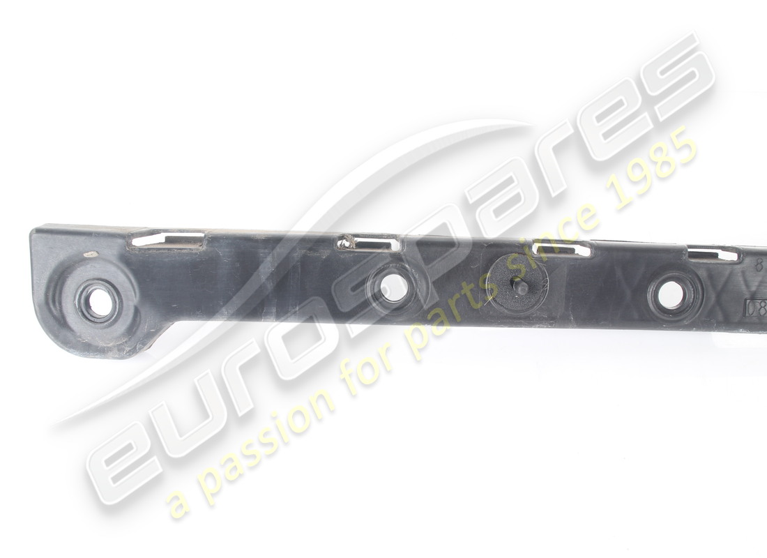 USED FERRARI CENTRE MOUNT FOR REAR BUMPER. PART NUMBER 87638400 (2) used ferrari centre mount for rear bumper. part number 87638400 (2)