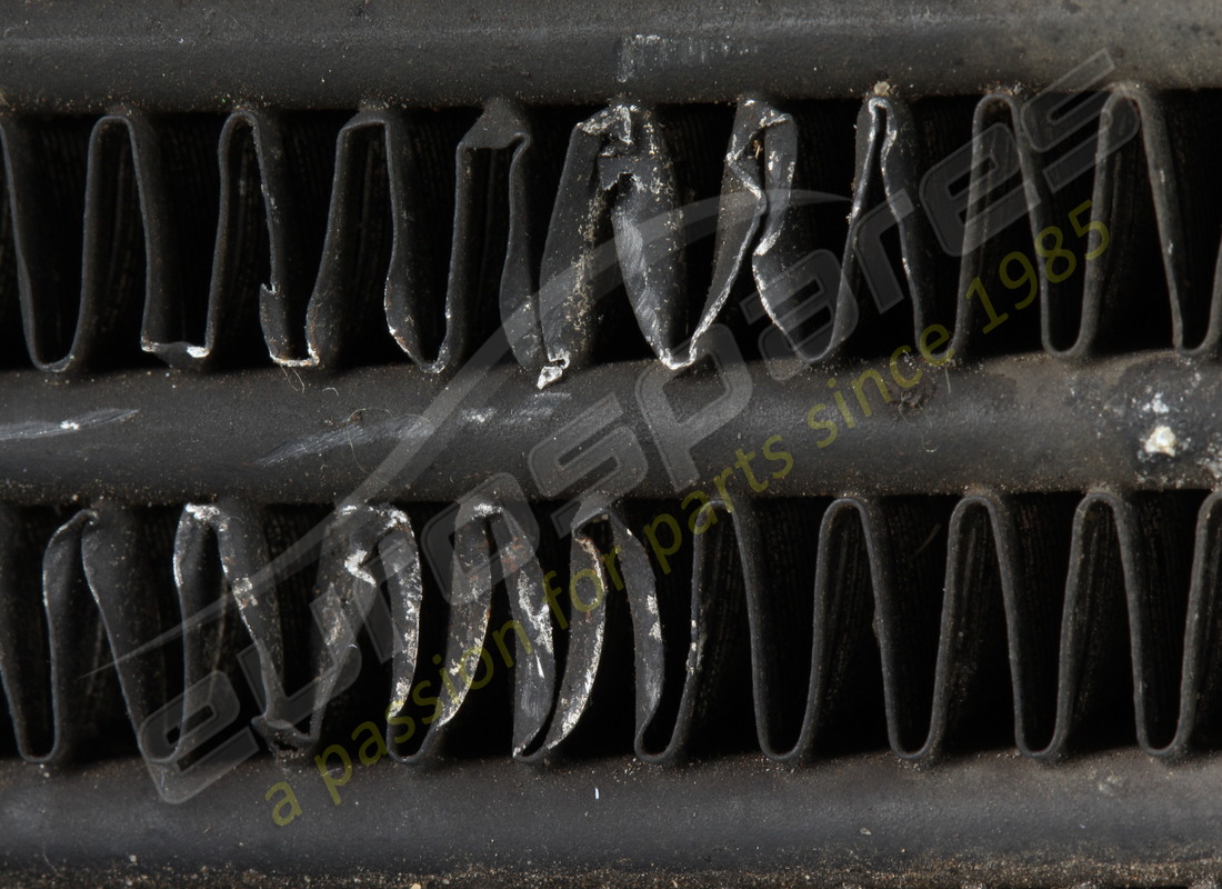 gebrauchter ferrari ölkühler. teilenummer 175696 (6)