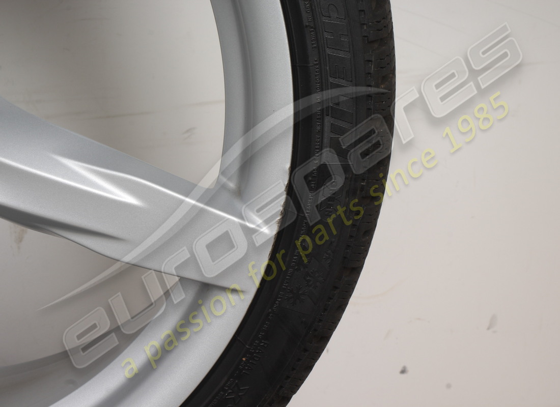 gebraucht ferrari gtc4lusso matt silberne felgen k. teilenummer 70004725 (5)