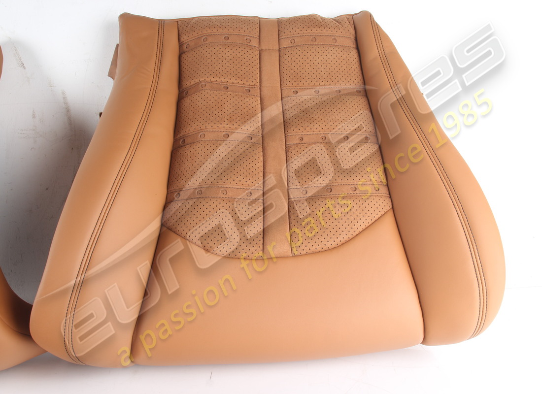gebraucht ferrari komplettes sitzset in cuoio-leder und alcantara. teilenummer eap1723564 (8)