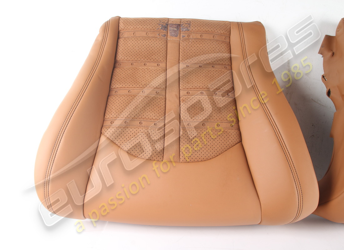 gebraucht ferrari komplettes sitzset in cuoio-leder und alcantara. teilenummer eap1723564 (7)