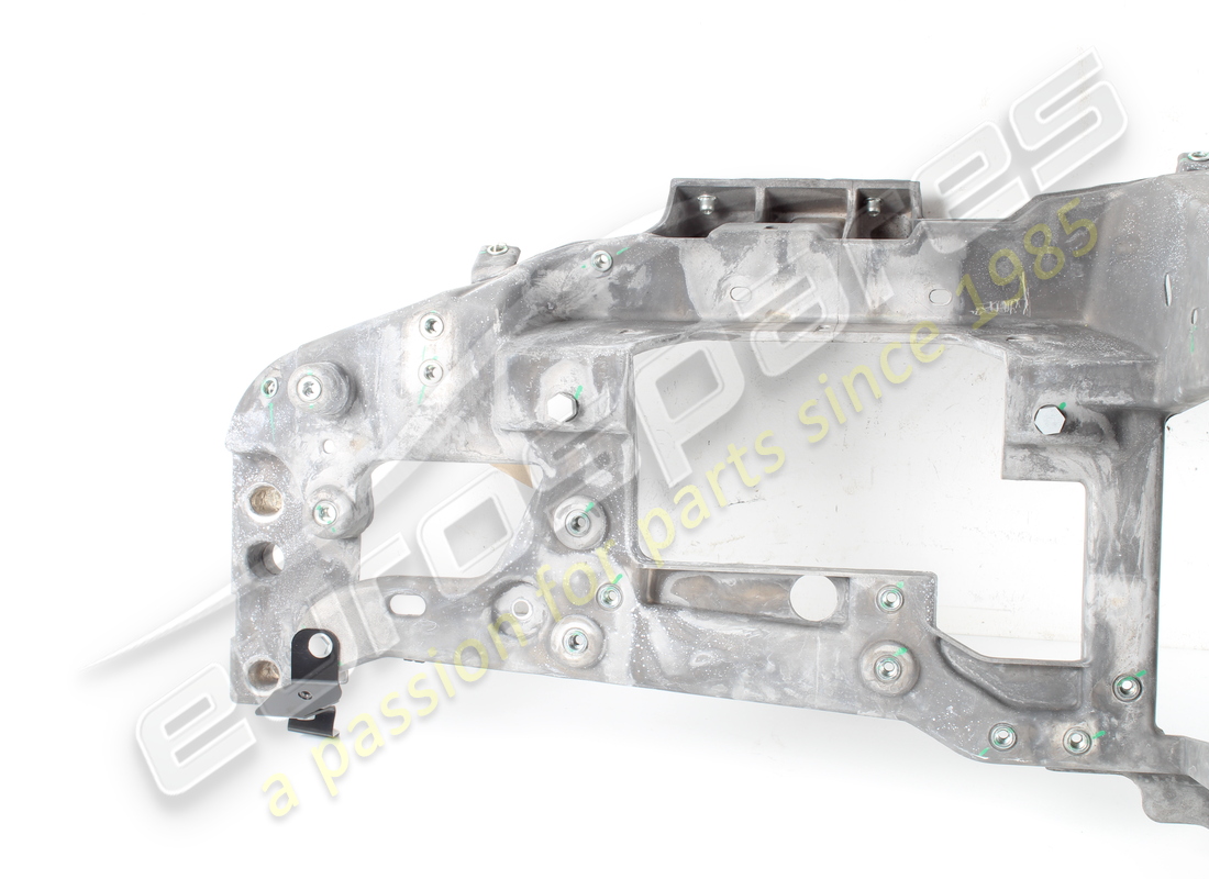 verwendet ferrari dashboard-querträger. teilenummer 85862700 (2)