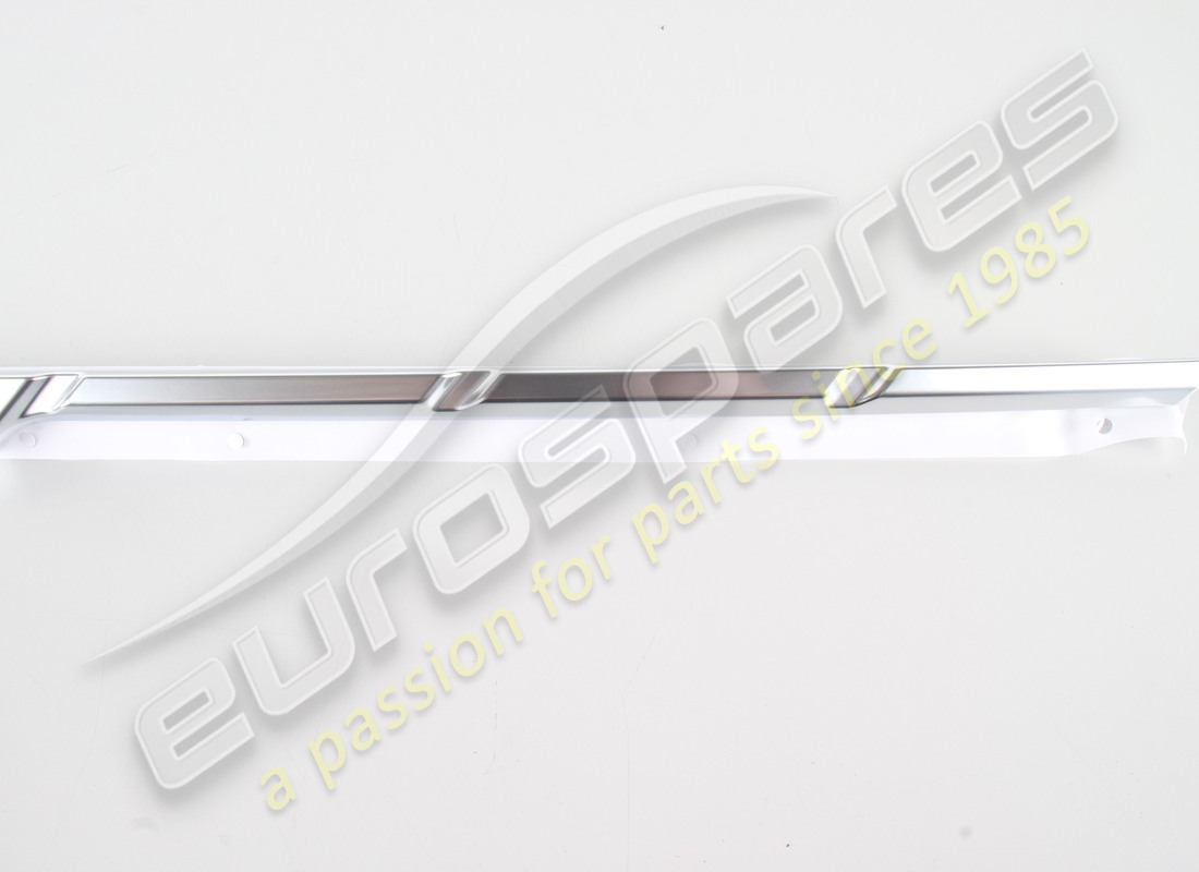 neu maserati linkes seitensiegel. teilenummer 670158285 (3)