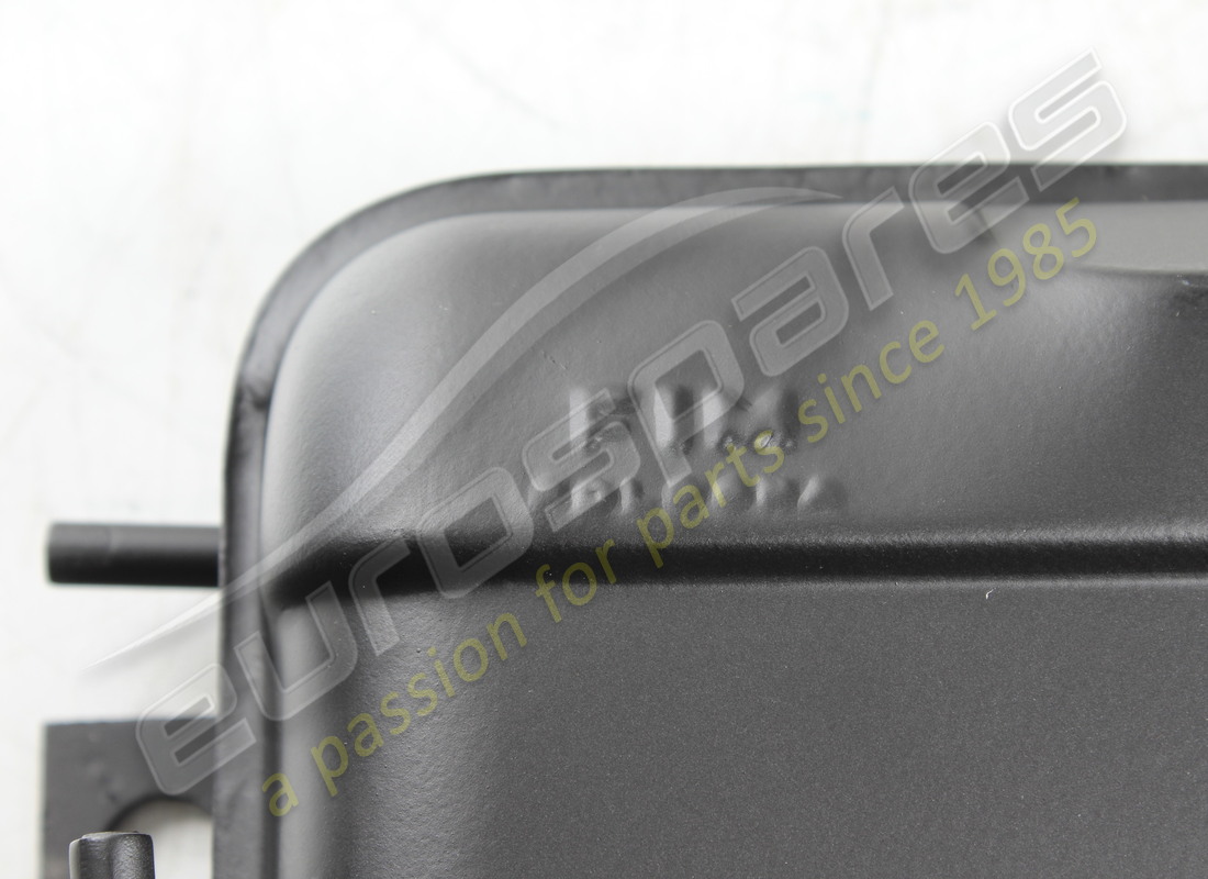 neuer oe headertank. teilenummer 104647 (3)
