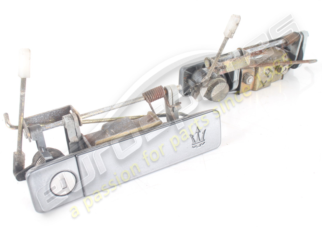 gebrauchtes maserati lenkschlosskörper. teilenummer 373400001 (2)