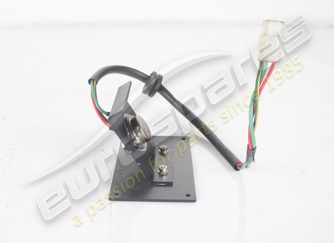 GEBRAUCHTER FERRARI LEISTUNGSTRANSISTOR. TEILENUMMER 126856 (2) gebrauchter ferrari leistungstransistor. teilenummer 126856 (2)