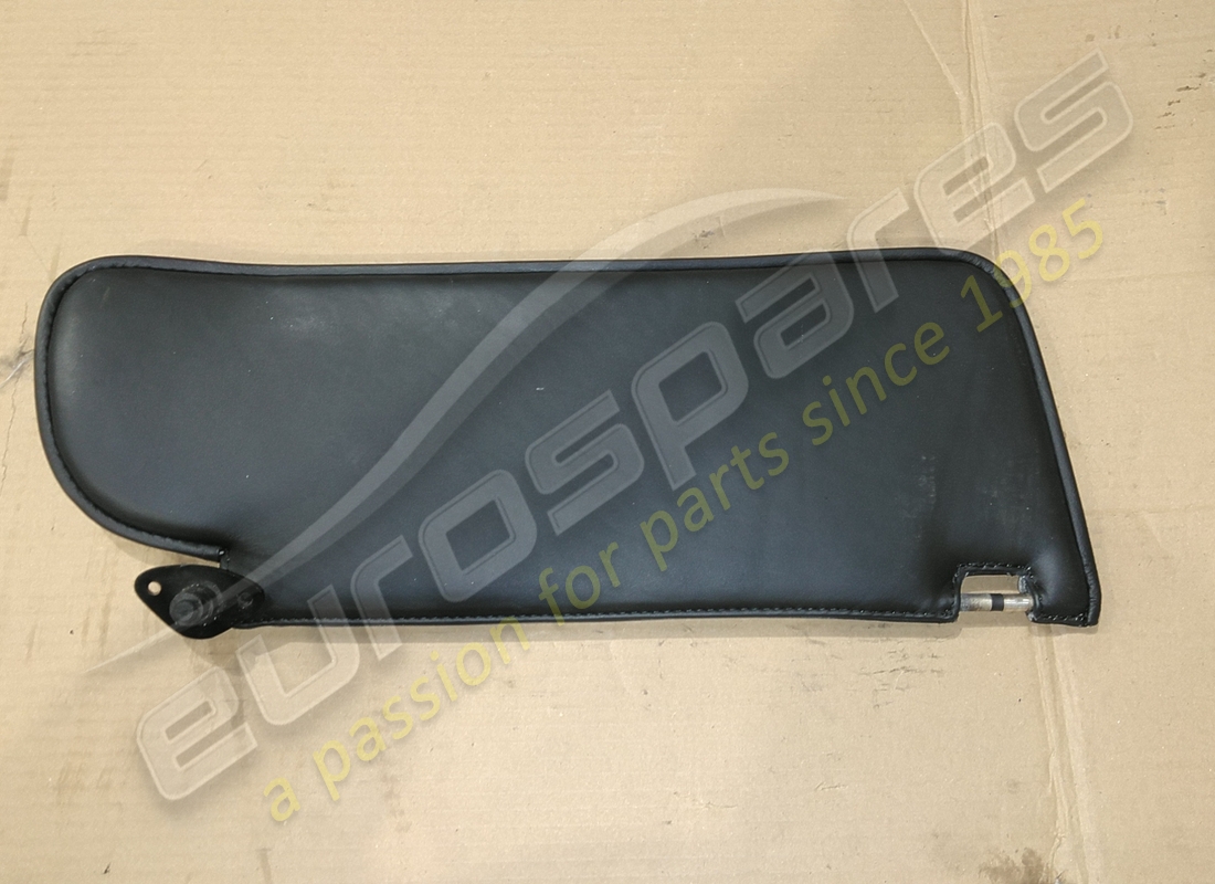 GEBRAUCHTE Ferrari SONNENBLENDE. TEILENUMMER 64264400 (1)