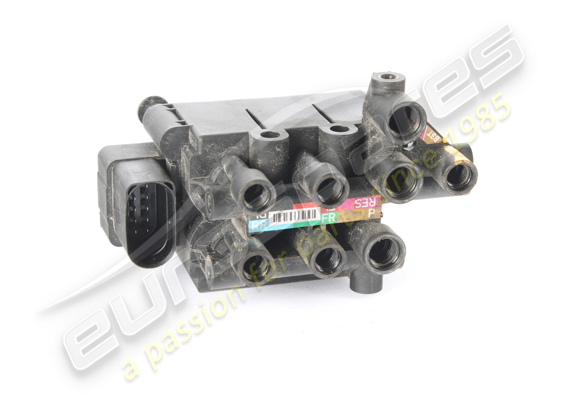 verwendet lamborghini ventilblock-boost. teilenummer 4m0616013b (1)
