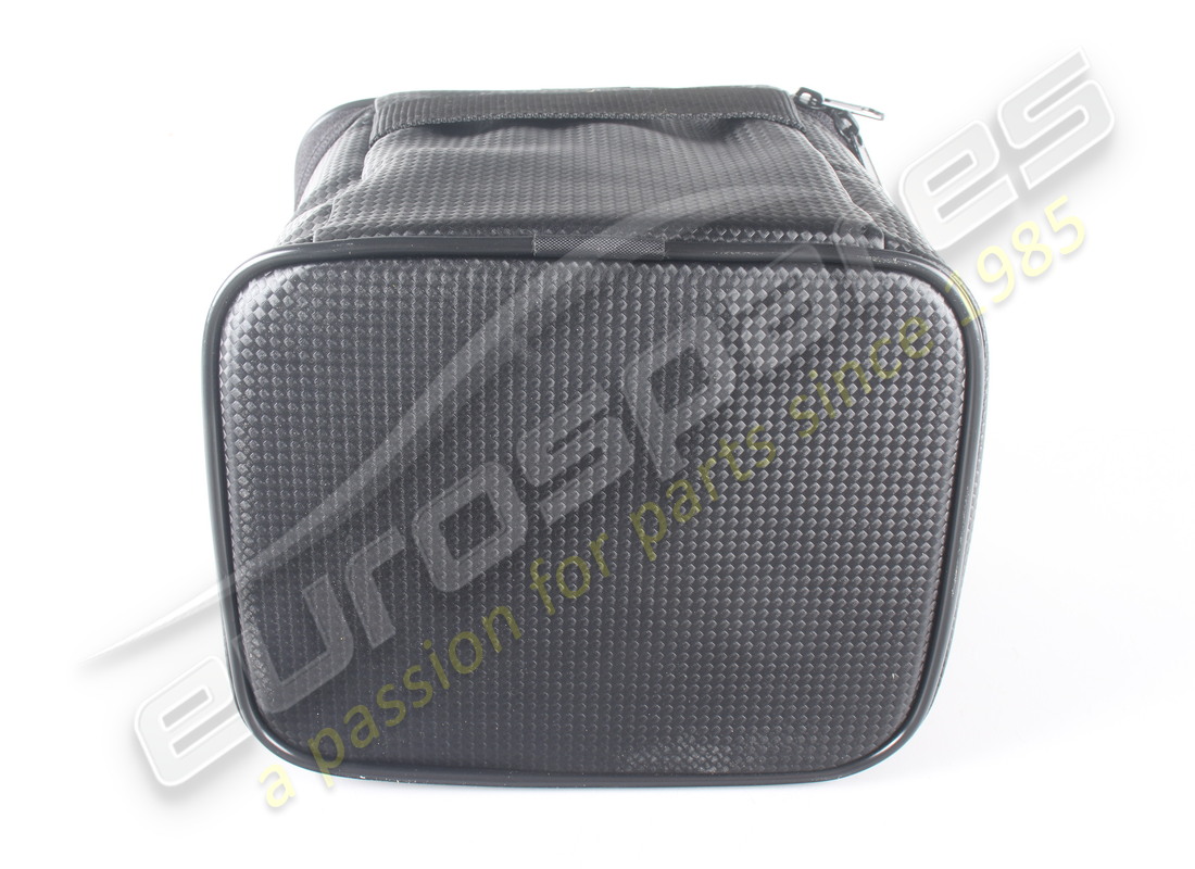 NEUES FERRARI NANOTECHNOLOGIES AUTOPFLEGE-SET. TEILENUMMER 70002327 (4) neues ferrari nanotechnologies autopflege-set. teilenummer 70002327 (4)