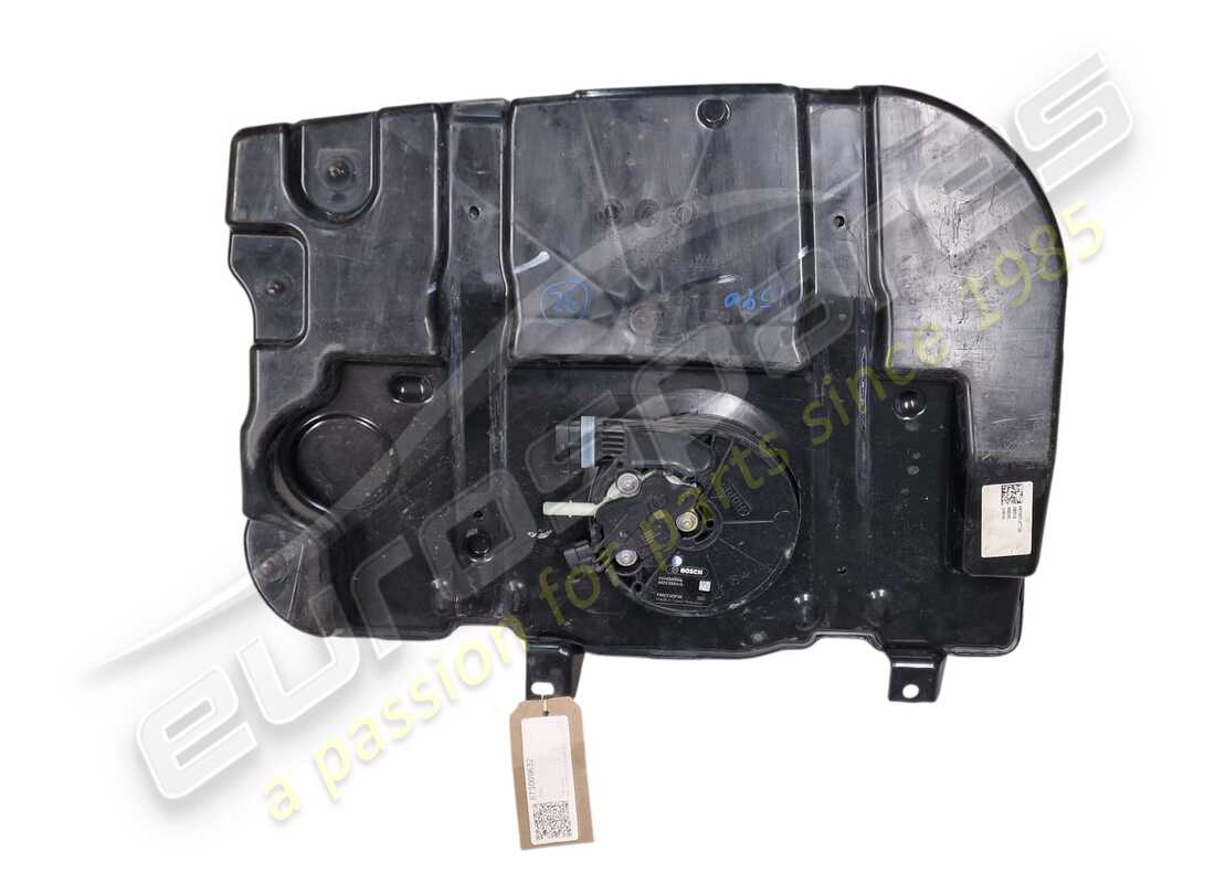gebrauchter maserati adblue-tank m156/7, <my19. teilenummer 673009632 (2)