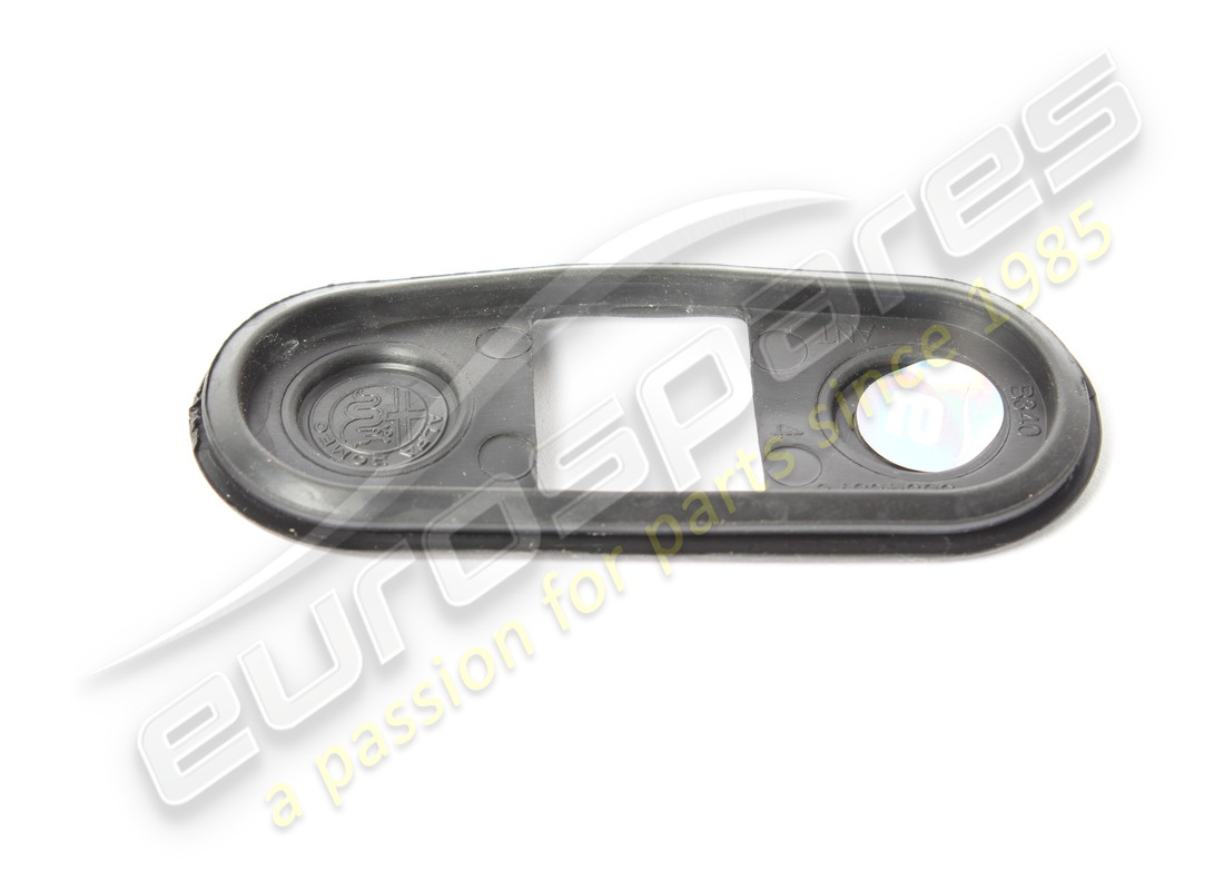 GEBRAUCHTE Maserati DICHTUNG. TEILENUMMER 675001584 (1)
