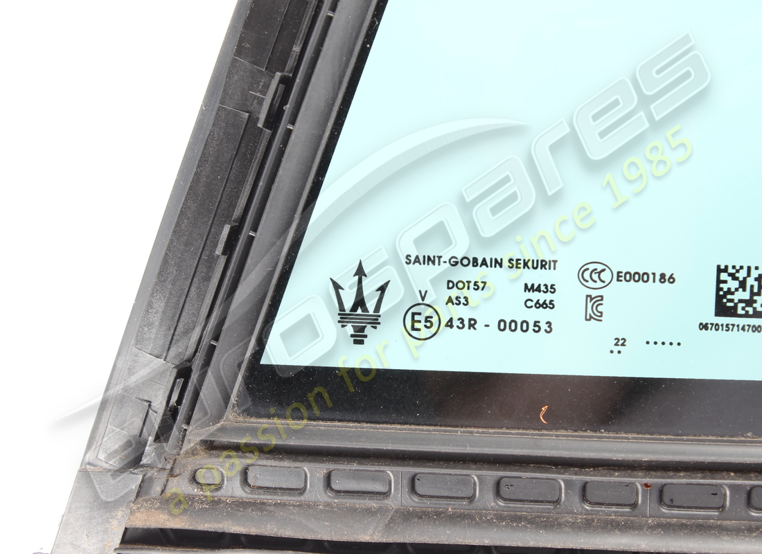 gebrauchtes maserati hinteres hinteres seitenfenster links. teilenummer 670157147 (2)