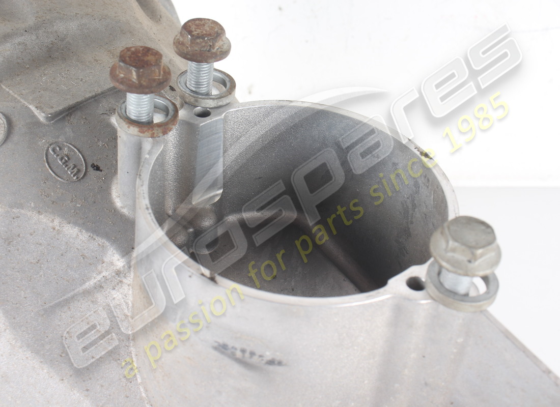 GEBRAUCHTES FERRARI KOMPLETTES GETRIEBEGEHÄUSE. TEILENUMMER 324867 (5) gebrauchtes ferrari komplettes getriebegehäuse. teilenummer 324867 (5)