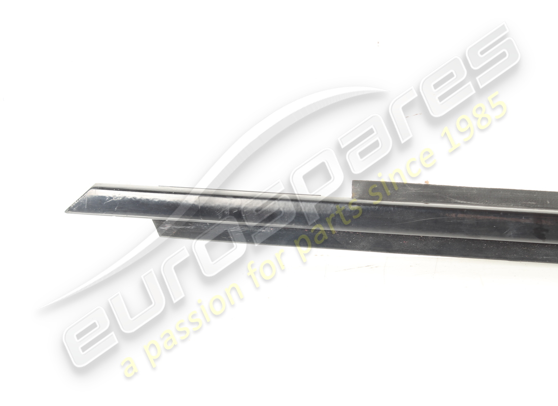 gebrauchte ferrari lh dichtungsleiste. teilenummer 60635400 (1)