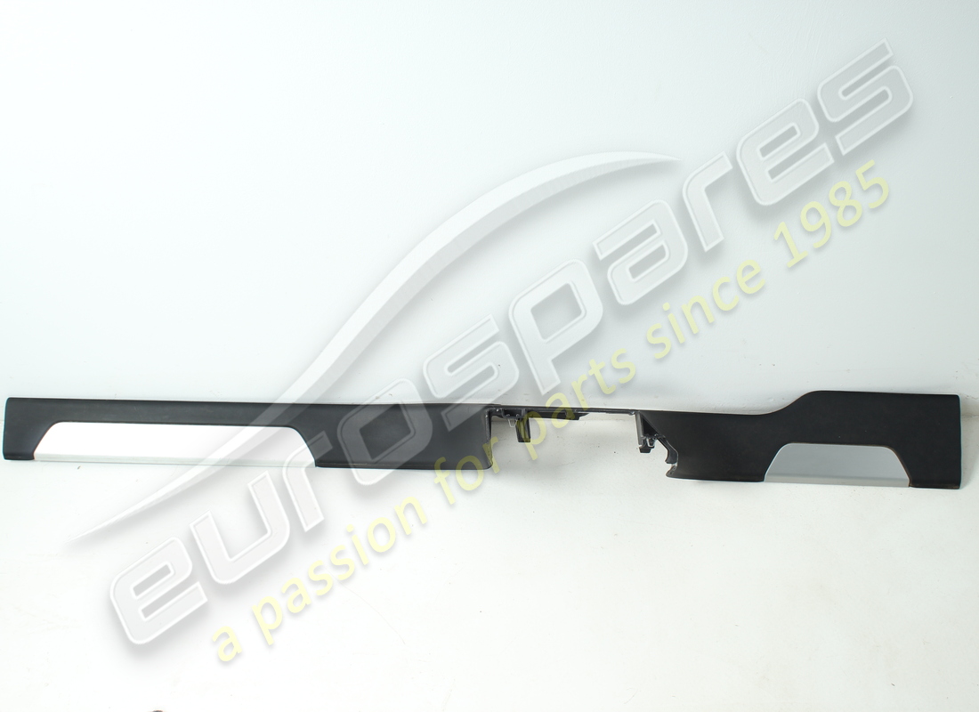 gebrauchte lamborghini verschleissplatte. teilenummer 4ml853369bqg8 (2)