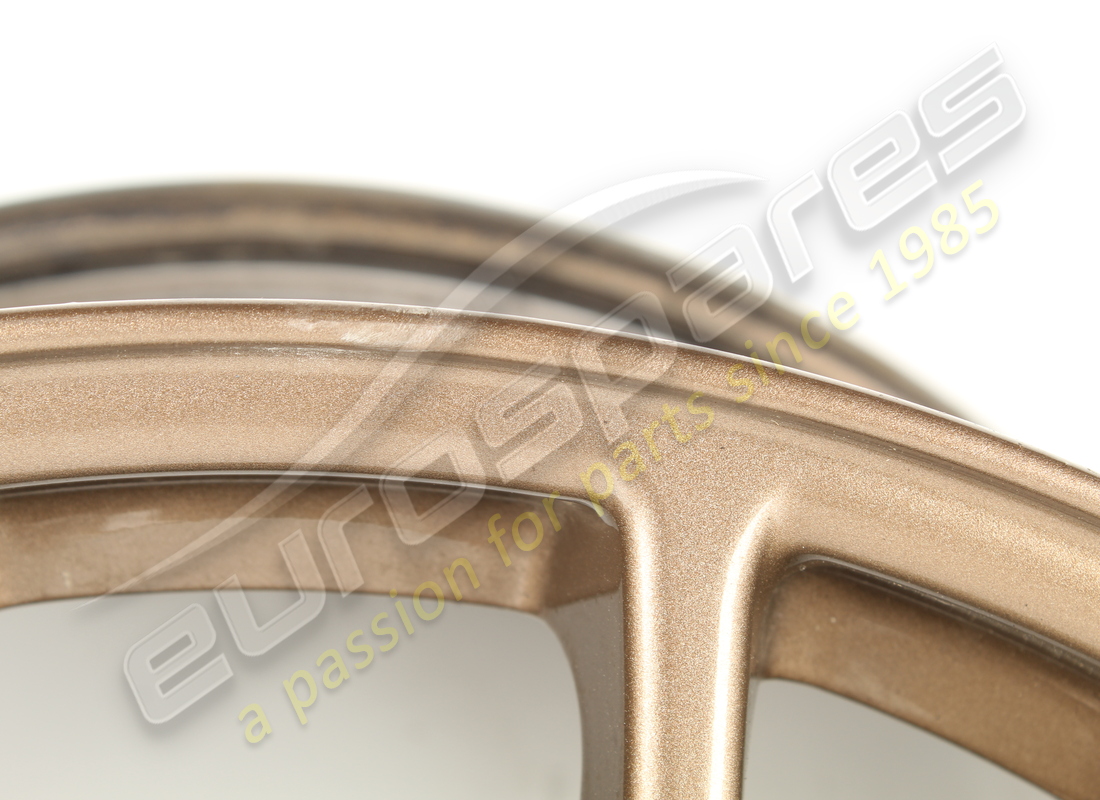 GEBRAUCHTE FERRARI HINTERRADFELGE. TEILENUMMER 195393 (6) gebrauchte ferrari hinterradfelge. teilenummer 195393 (6)