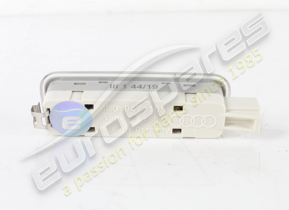 GEBRAUCHTE LAMBORGHINI INNENLEUCHTE. TEILENUMMER 4M0947105 (2) gebrauchte lamborghini innenleuchte. teilenummer 4m0947105 (2)