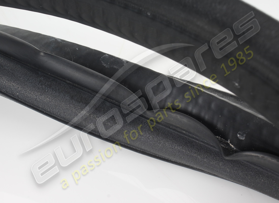 USED FERRARI LUGGAGE COMPARTMENT TUB SEAL. PART NUMBER 819615 (2) used ferrari luggage compartment tub seal. part number 819615 (2)