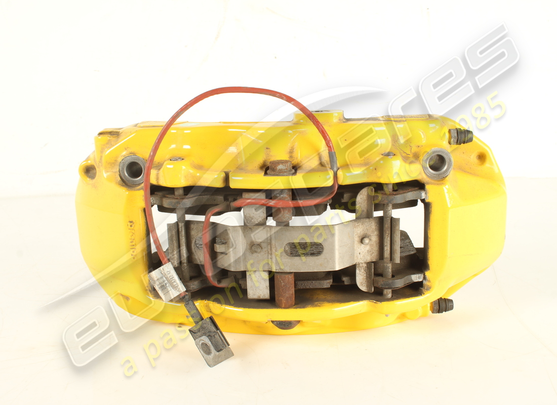 gebrauchter ferrari vorderer rechter bremssattel mit belägen. teilenummer 297309 (2)