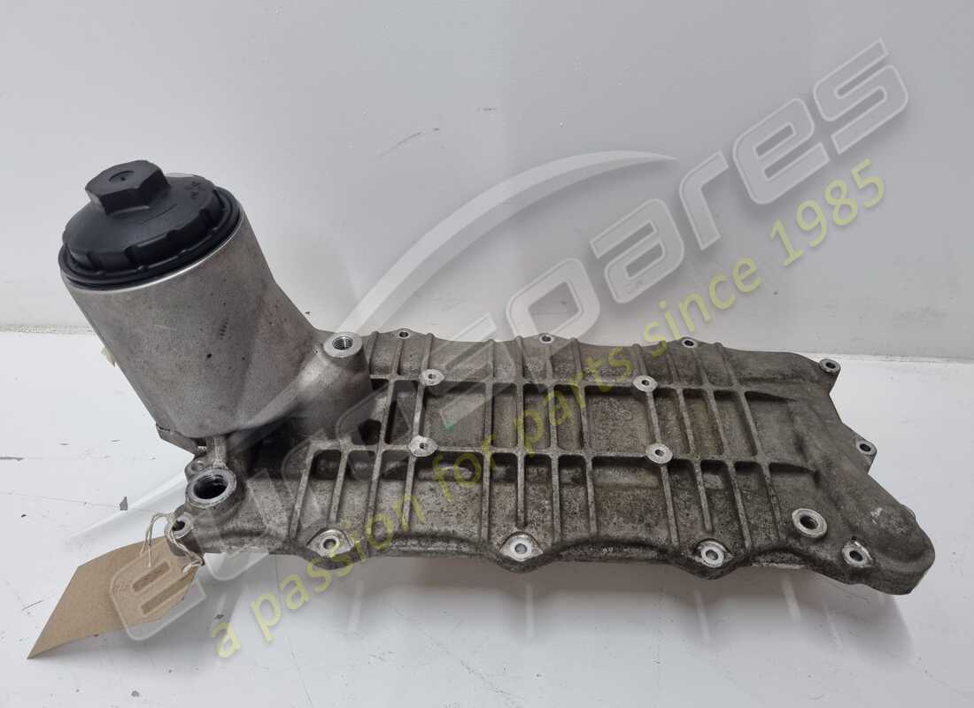 VERWENDETER Ferrari WASSER/ÖL-WÄRMETAUSCHER. TEILENUMMER 267810 (1)