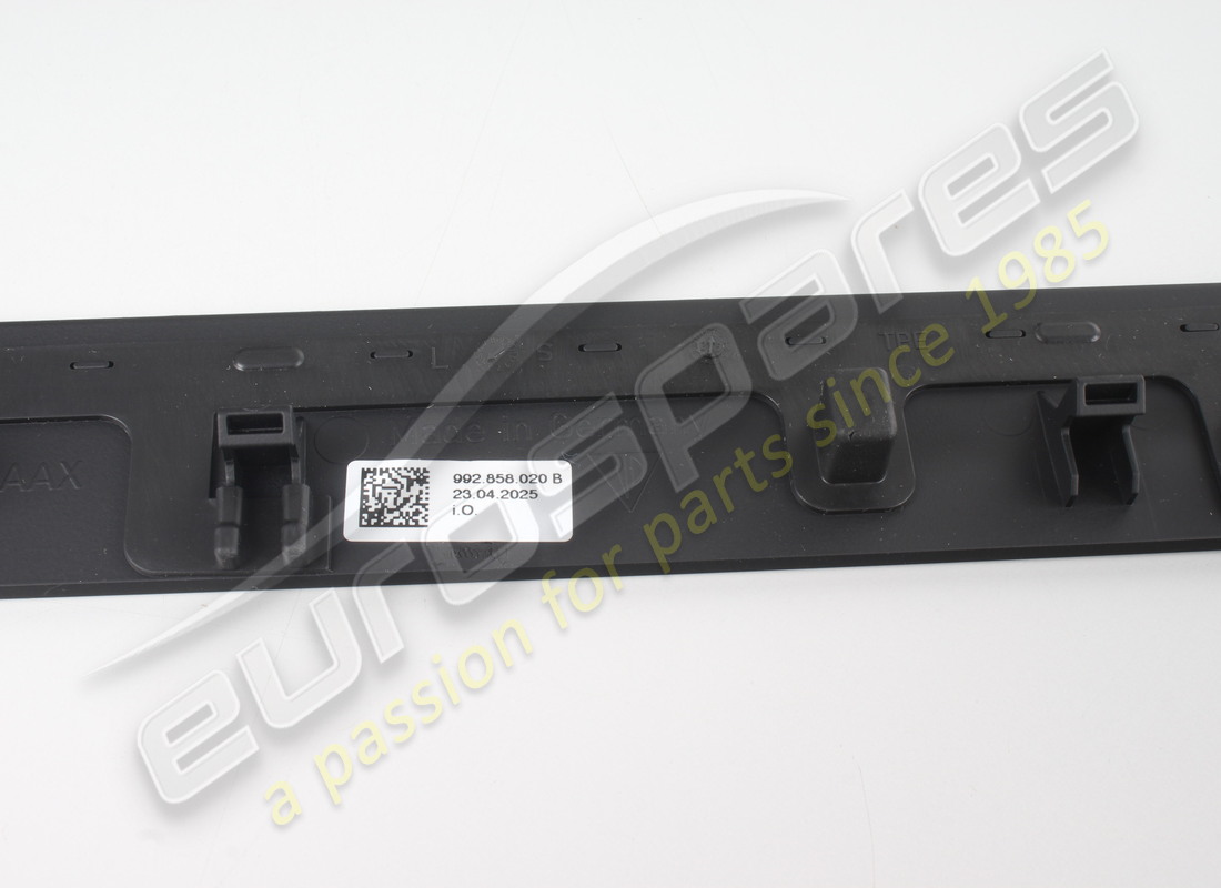 neue porsche verkleidung (beifahrerseite) (pr-l0l) schwarz. teilenummer 992858020b5q0 (3)