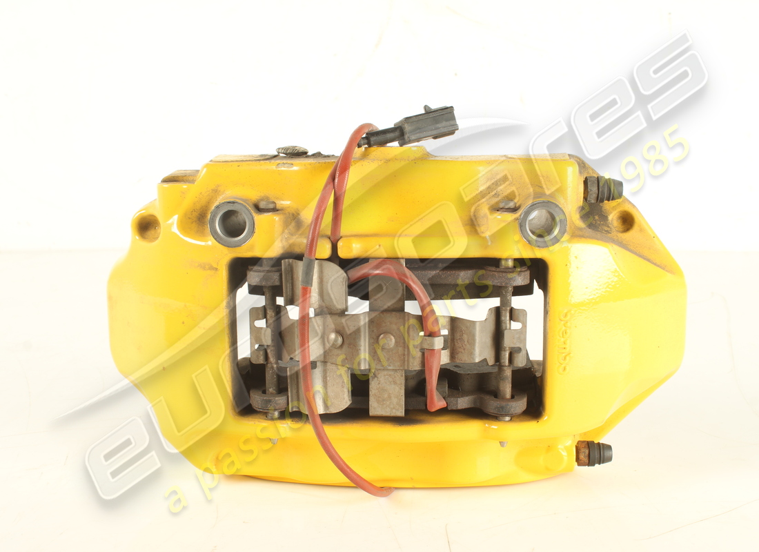 gebrauchter ferrari hinterer linker bremssattel mit belägen. teilenummer 311676 (5)