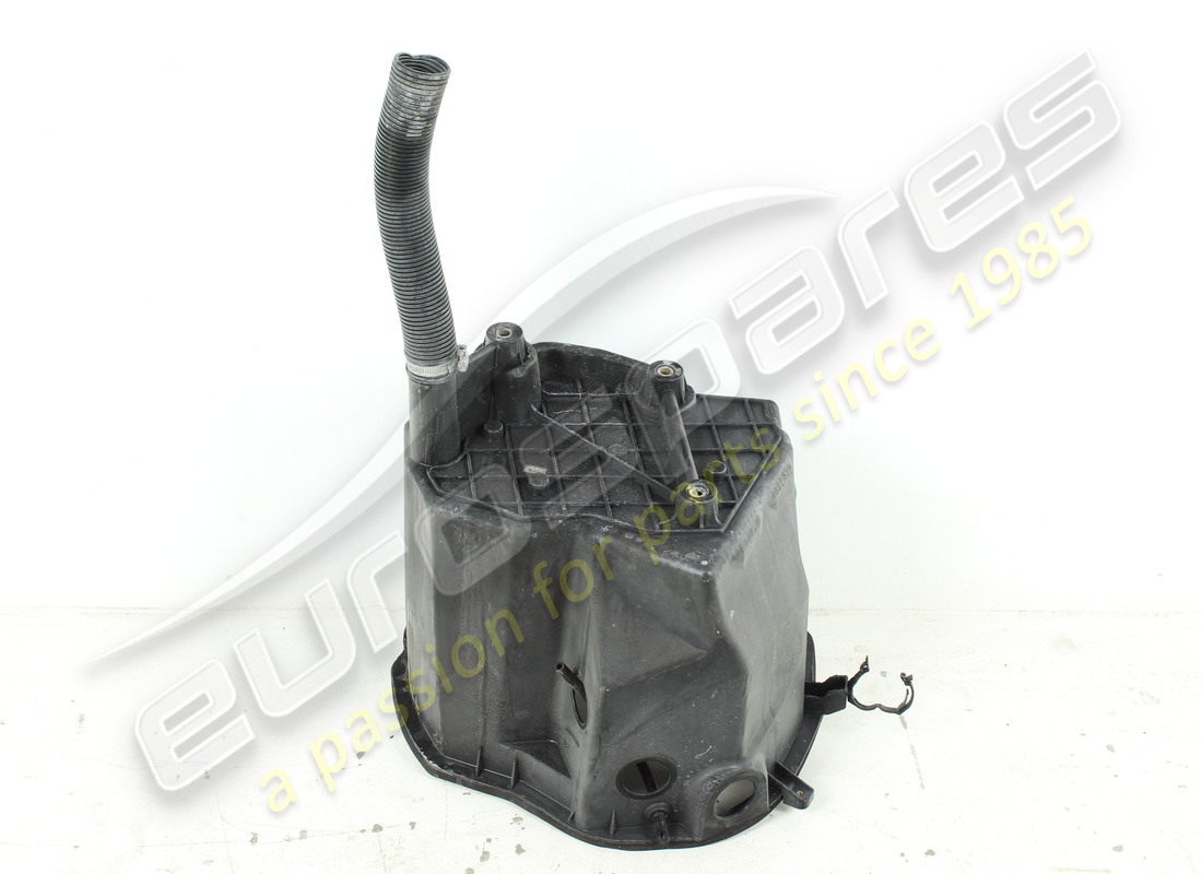 beschädigte ferrari komplette einlasswanne. teilenummer 88958800 (4)