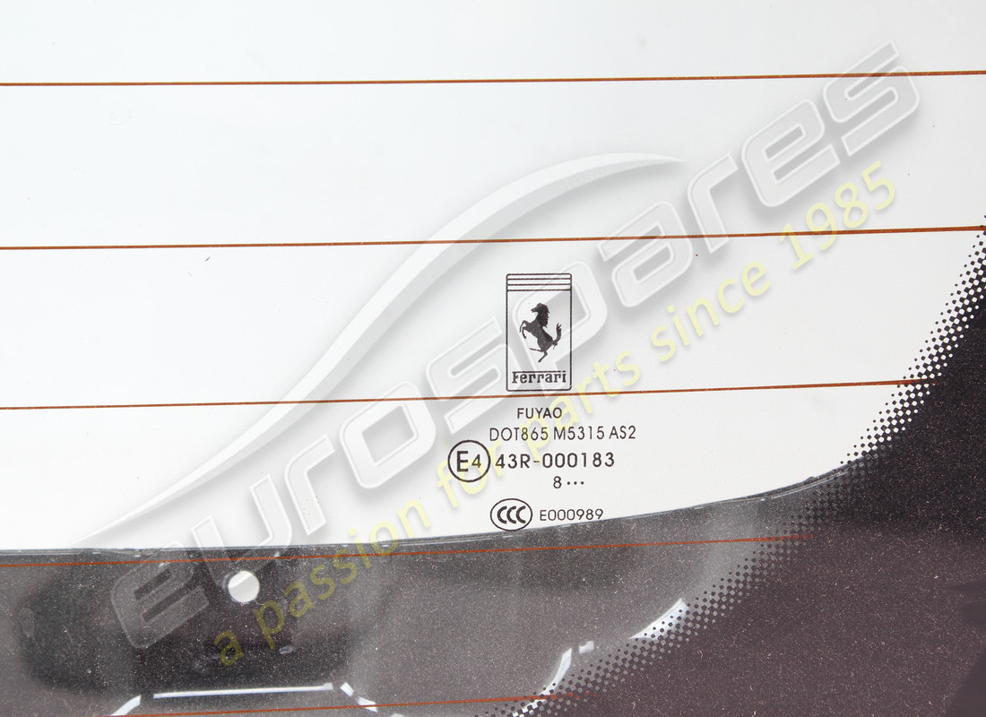 gebraucht ferrari hinteres dachpaneel mit glas. teilenummer eap1450336 (3)