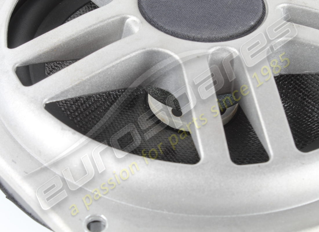 gebrauchter ferrari woofer -becker-. teilenummer 254984 (2)