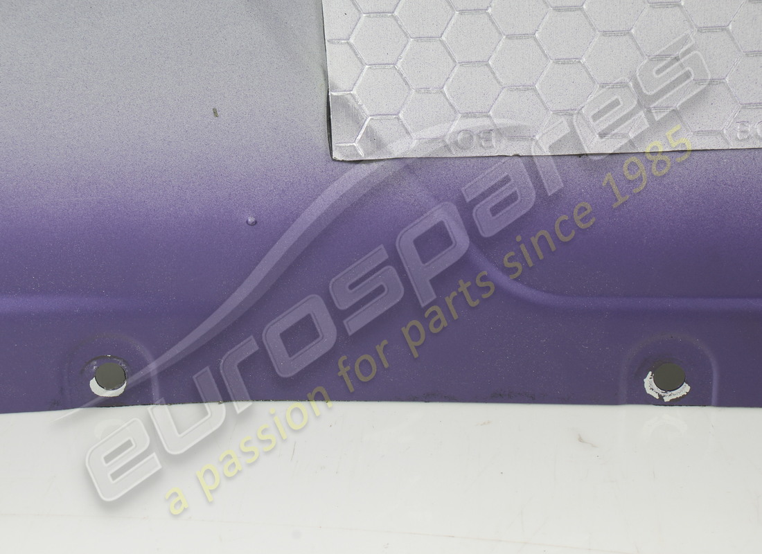 GEBRAUCHT FERRARI KOMPONENTENBEHÄLTER TUB. TEILENUMMER 813753 (3) gebraucht ferrari komponentenbehälter tub. teilenummer 813753 (3)