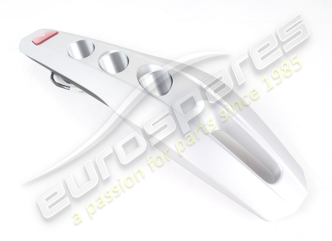 ferrari verwendet die f1 brücke vollständig. teilenummer 86461200 (3)