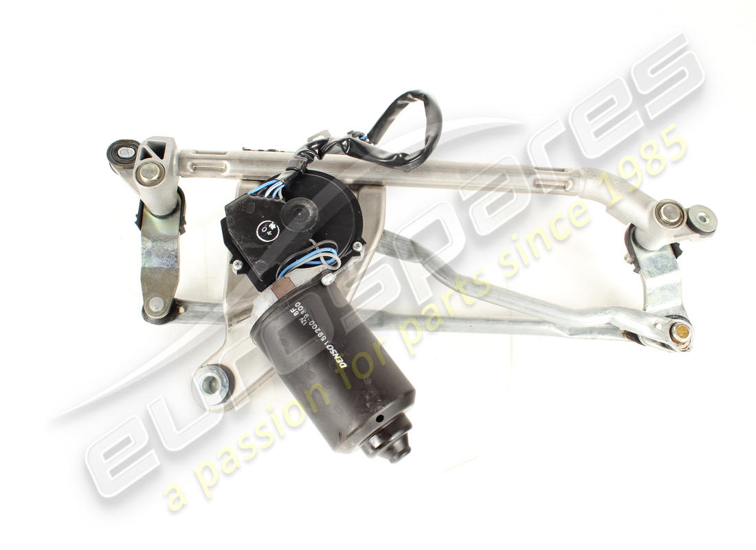 gebrauchter ferrari scheibenwischer mit motor. teilenummer 85033900 (2)