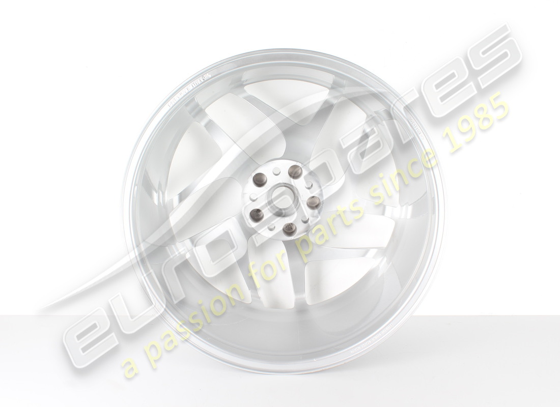überholtes ferrari linkes vorderrad. teilenummer 323850 (3)