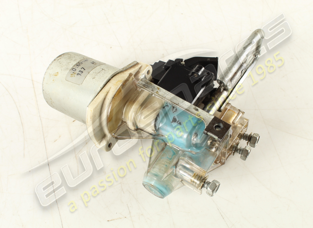 GEBRAUCHTER Kofferraumdeckelmotor Ferrari. Teilenummer 2578040200 (1)