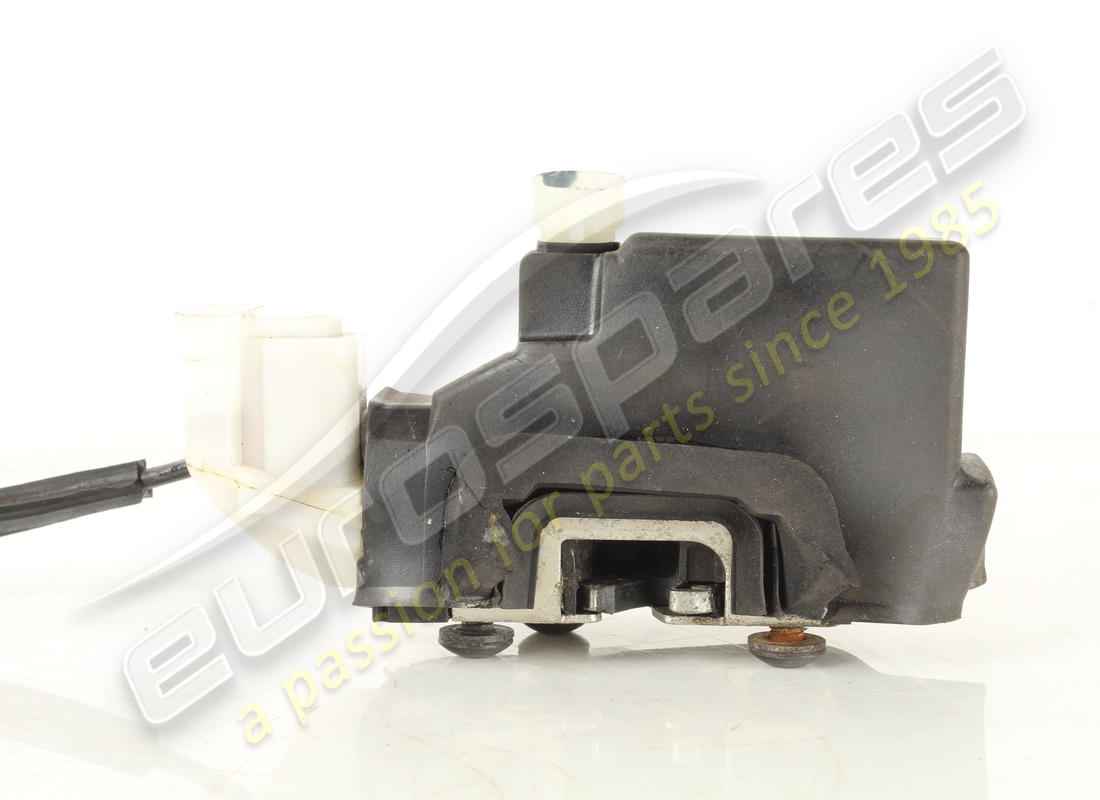 verwendet maserati rechtes türschloss. teilenummer 67575900 (4)