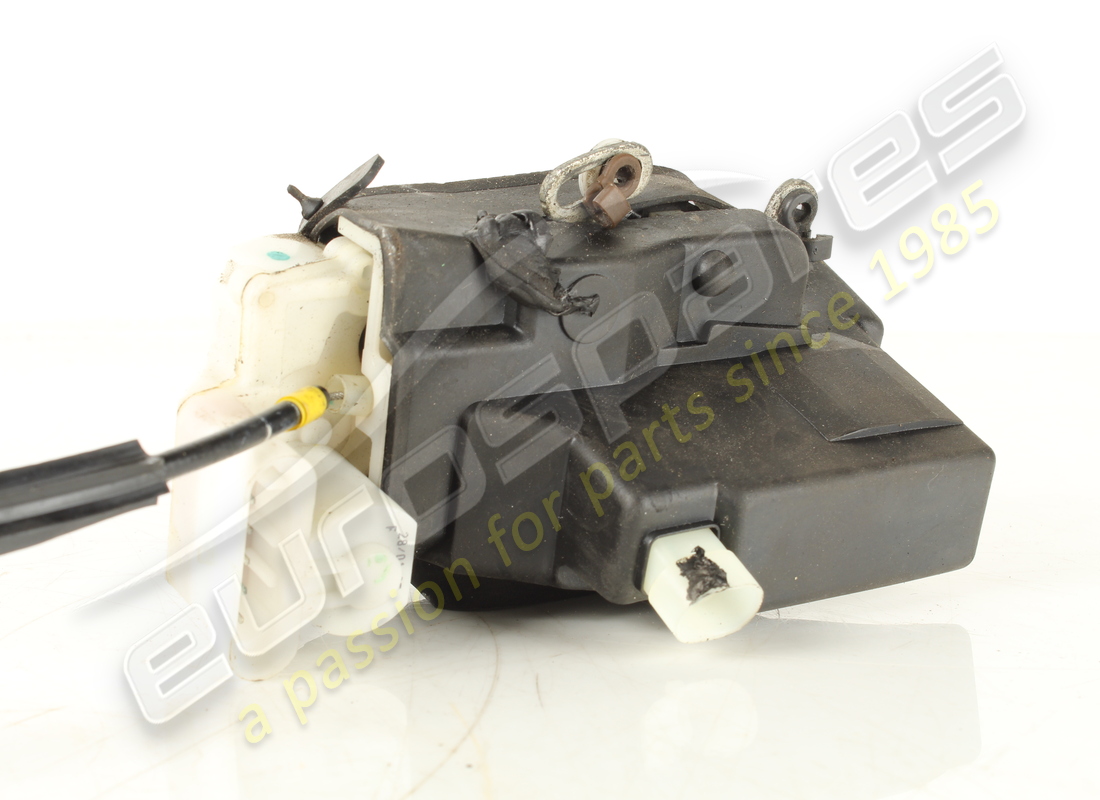 verwendet maserati rechtes türschloss. teilenummer 67575900 (3)