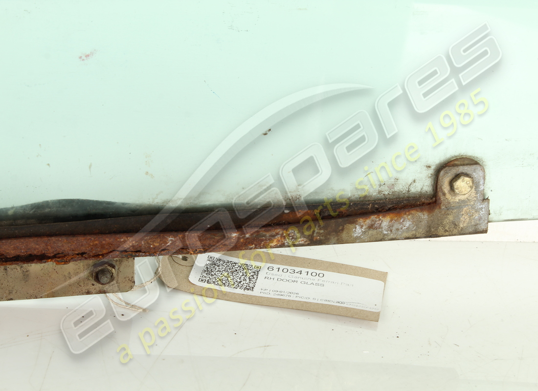 gebraucht ferrari rh türglas. teilenummer 61034100 (4)