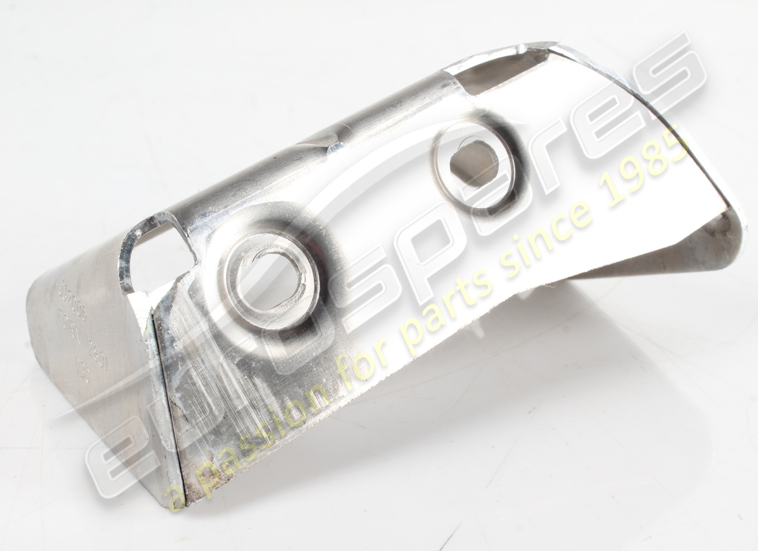 gebrauchte ferrari hinten rechte halterung. teilenummer 332006 (2)