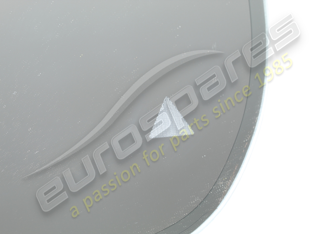 NEU FERRARI RECHTS GEBOGENES FENSTER. TEILENUMMER 831255 (2) neu ferrari rechts gebogenes fenster. teilenummer 831255 (2)