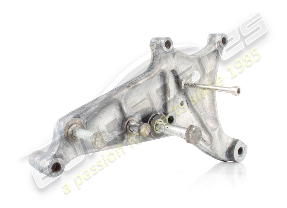 GEBRAUCHT FERRARI GENERATORHALTERUNG OBEN. TEILENUMMER 179635 (2) gebraucht ferrari generatorhalterung oben. teilenummer 179635 (2)