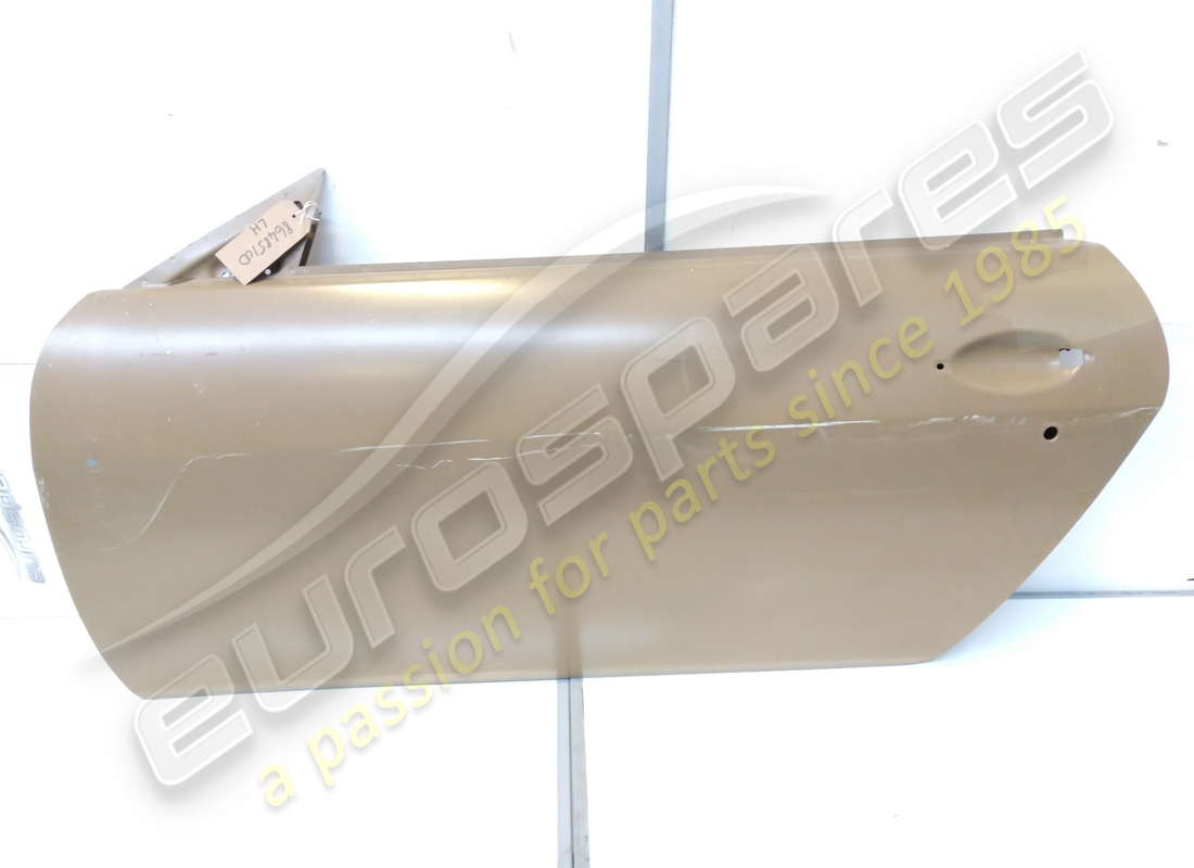 neue maserati linke vordertürbaugruppe. teilenummer 86485100 (1)