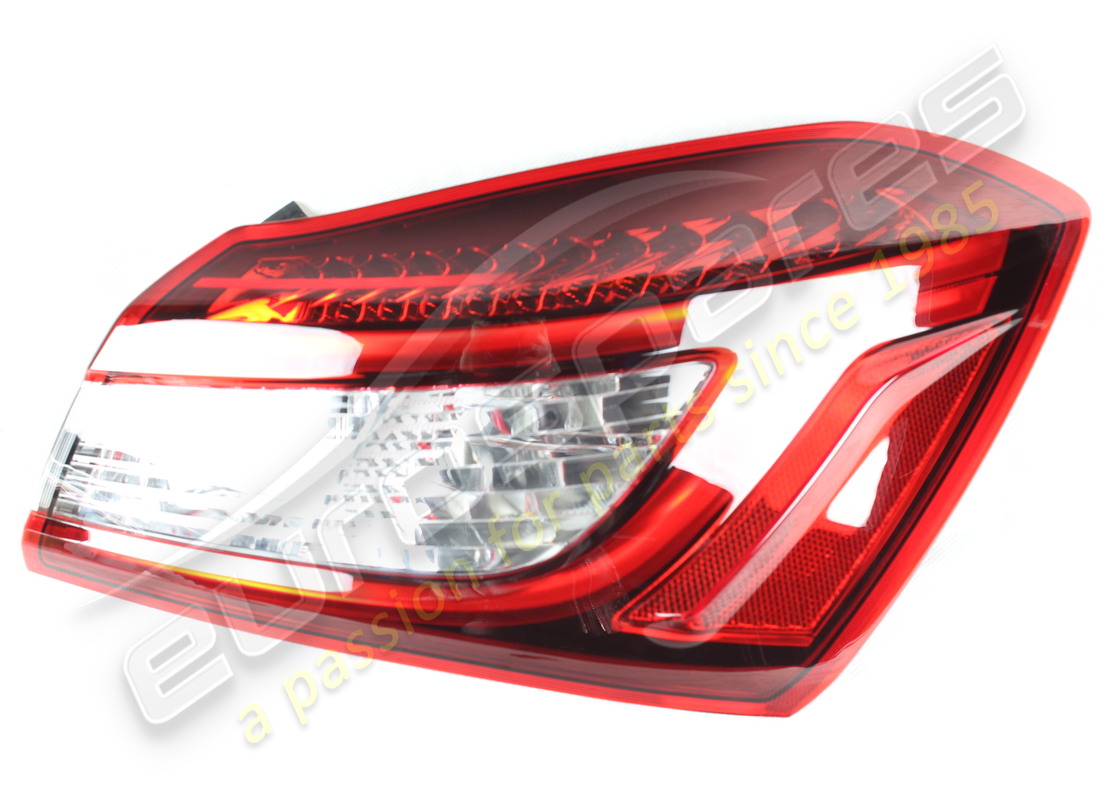 neu maserati festes rücklicht hinten rechts. teilenummer 670106743 (1)